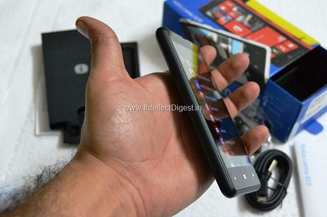 Nokia Lumia 820 Review (14)