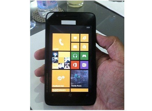 Nokia-625