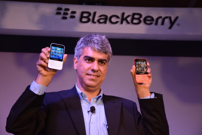 BlackBerry Q5 launch
