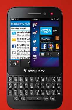 BlackBerry Q5 get a price slash available at 19,990 INR BlackBerry Q5 get a price slash available at 19,990 INR