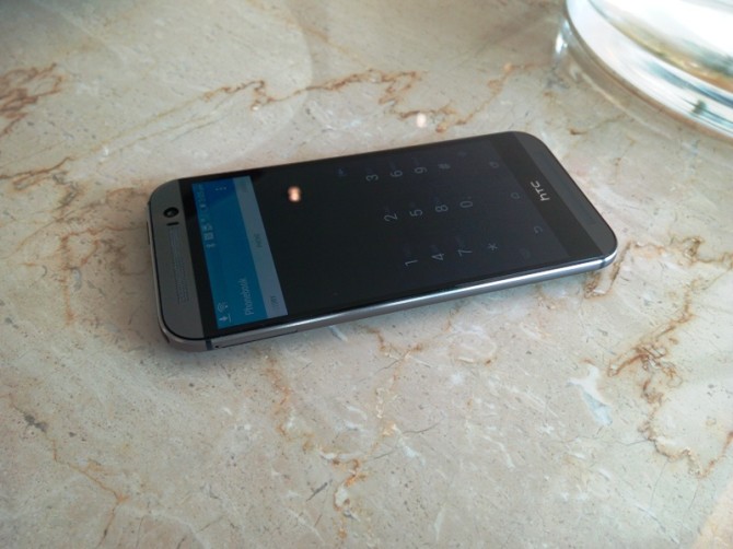 HTC One M8 First Impressions (4)