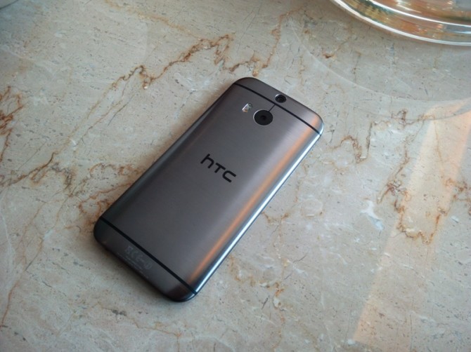 HTC One M8 First Impressions (5)