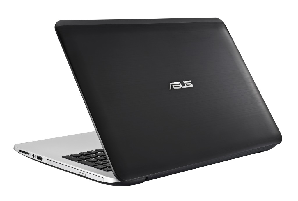 Asus X555 notebooks (1)