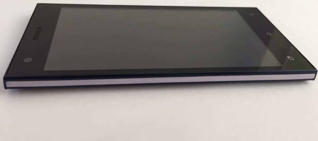 Micromax Canvas Xpress 4G Q413 (3)