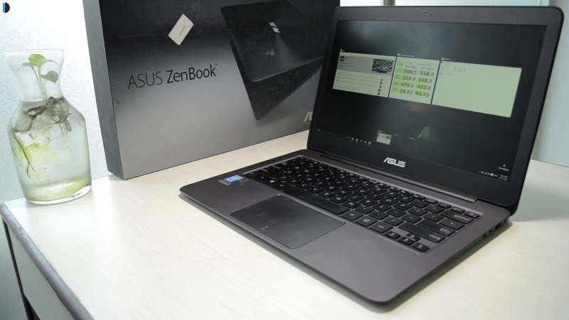 Asus Zenbook UX305 Review (1)