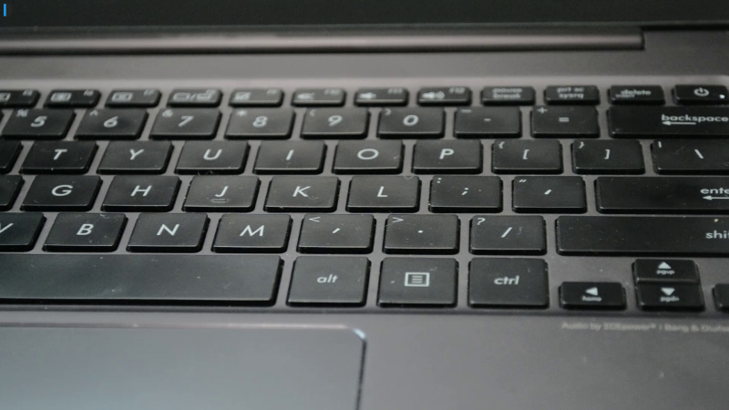 Asus Zenbook UX305 Review (3)