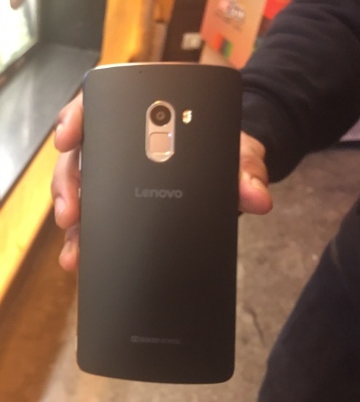 Lenovo K4 Note (2)