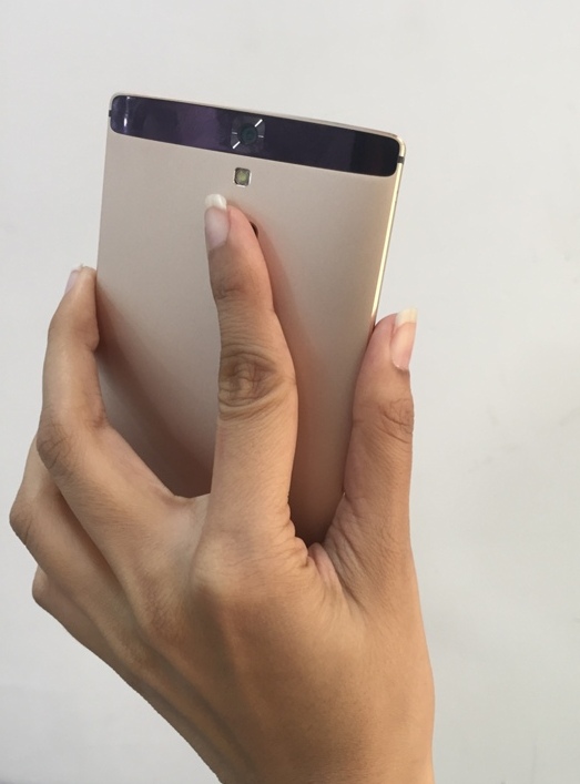 Micromax Canvas 6 (8)