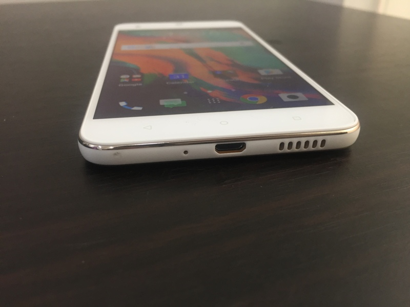 HTC Desire 10 Pro (11)