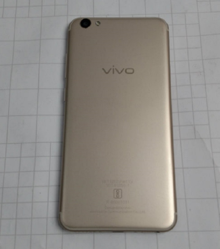 Vivo V5s back