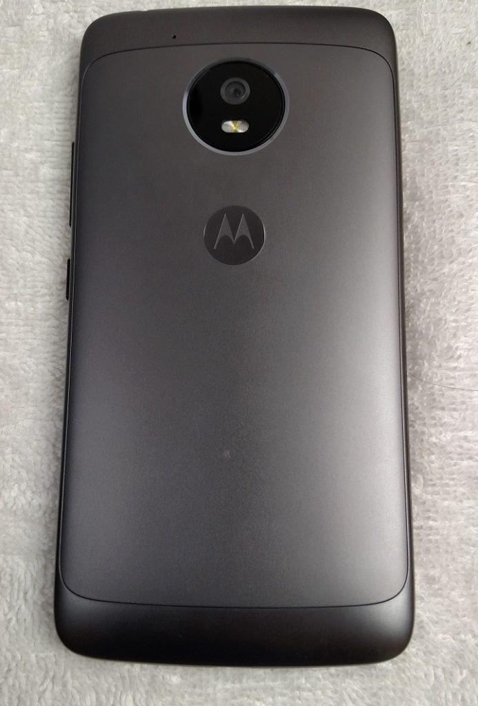 Best Smartphones With Fingerprint Sensor Under Rs 25000 - Motorola Mot G5