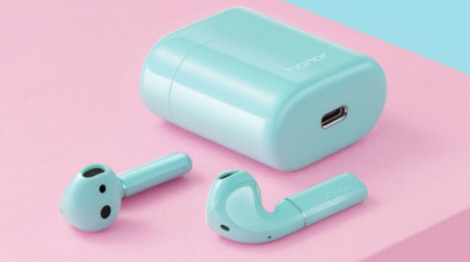 Honor Waterplay 8, Magic Smartwatch, FlyPods Earbuds