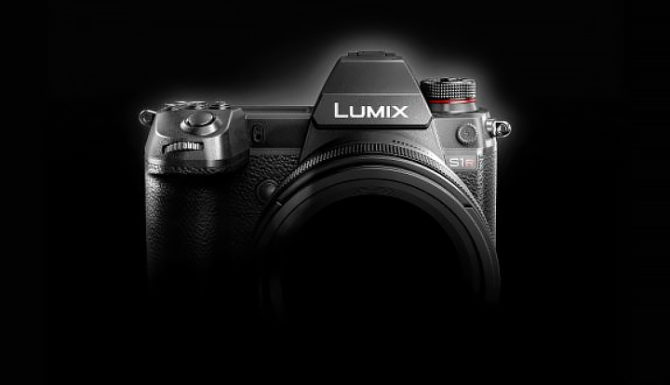 Panasonic Lumix S1R, Lumix S1 Full-frame Mirrorless Cameras Launched